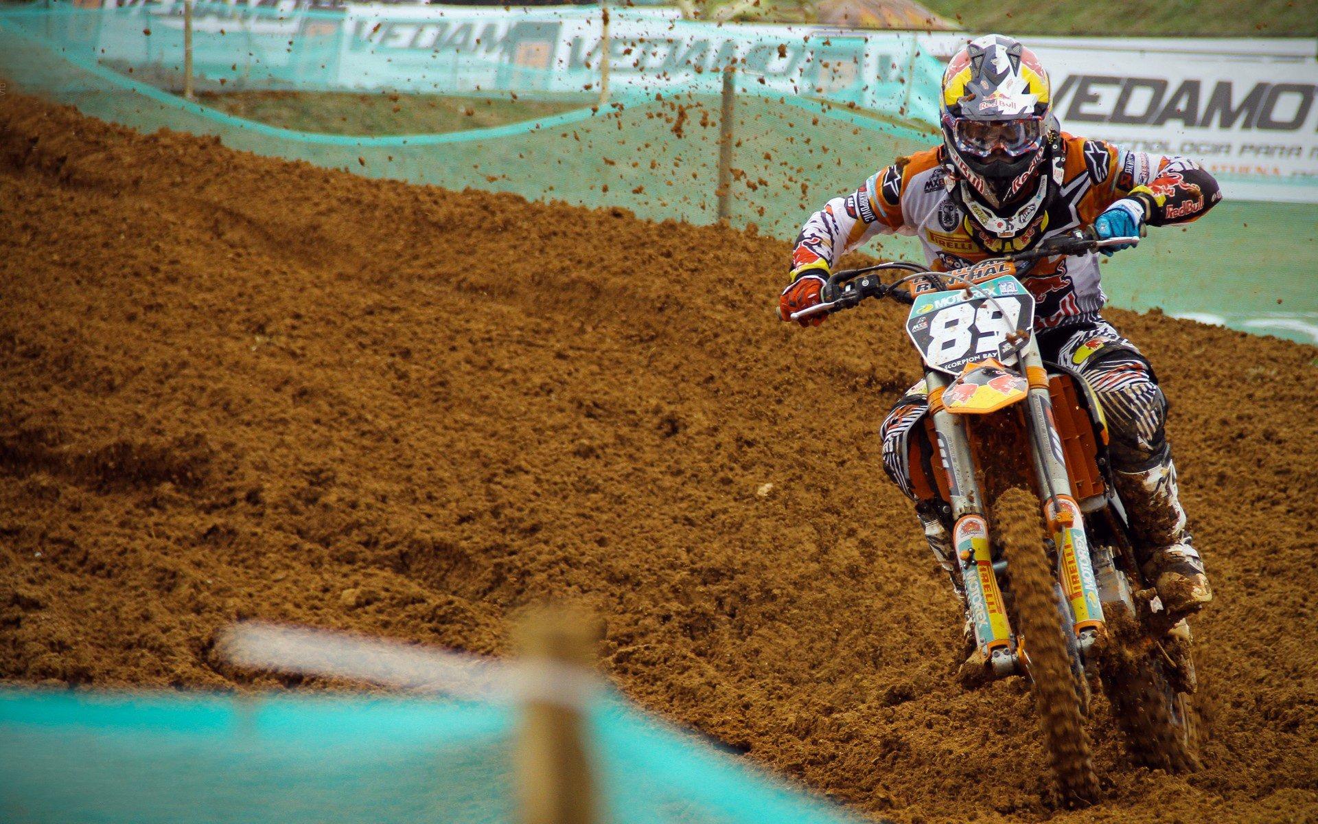 体育公益携手共进，爱心传递温暖人心